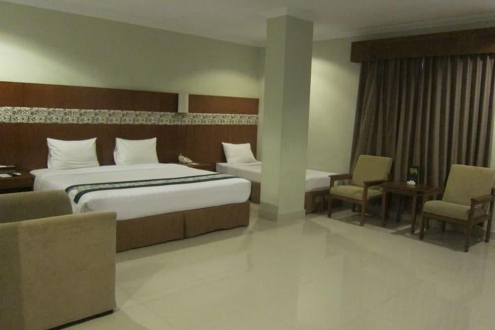 Cakra Kembang Hotel Kejayan Dış mekan fotoğraf