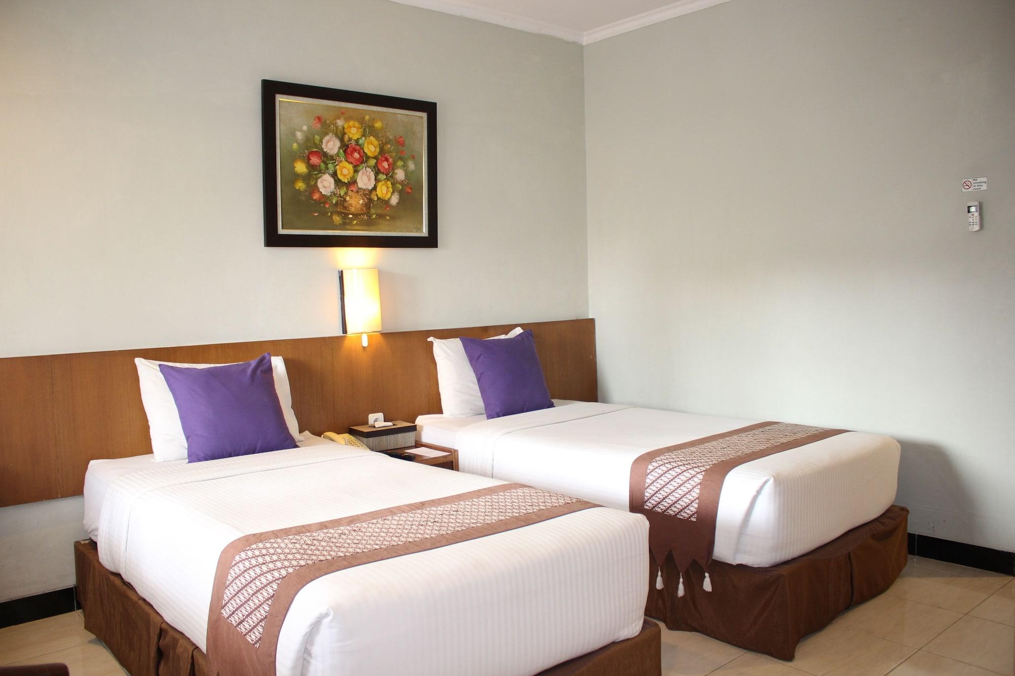 Cakra Kembang Hotel Kejayan Dış mekan fotoğraf