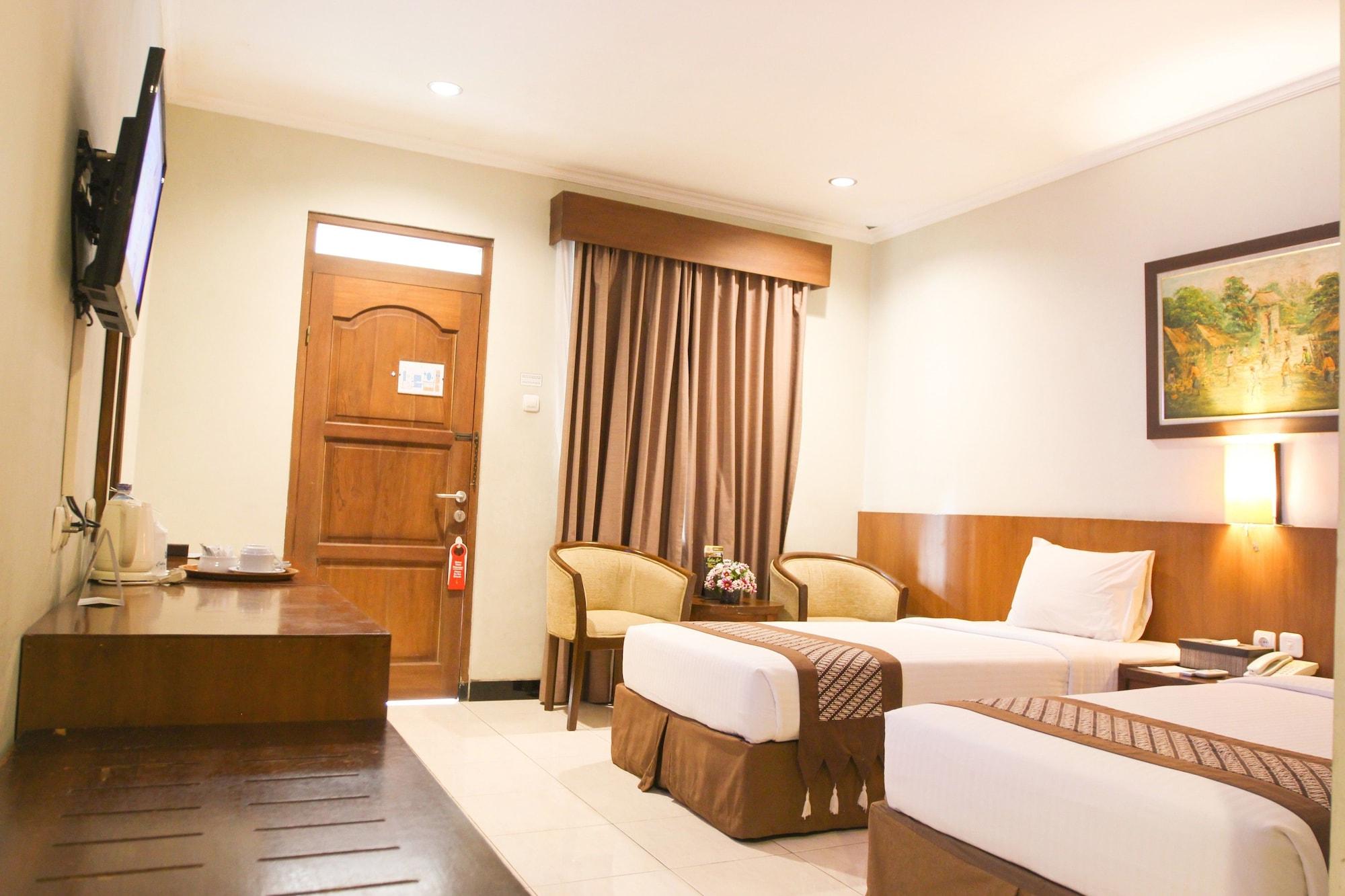 Cakra Kembang Hotel Kejayan Dış mekan fotoğraf