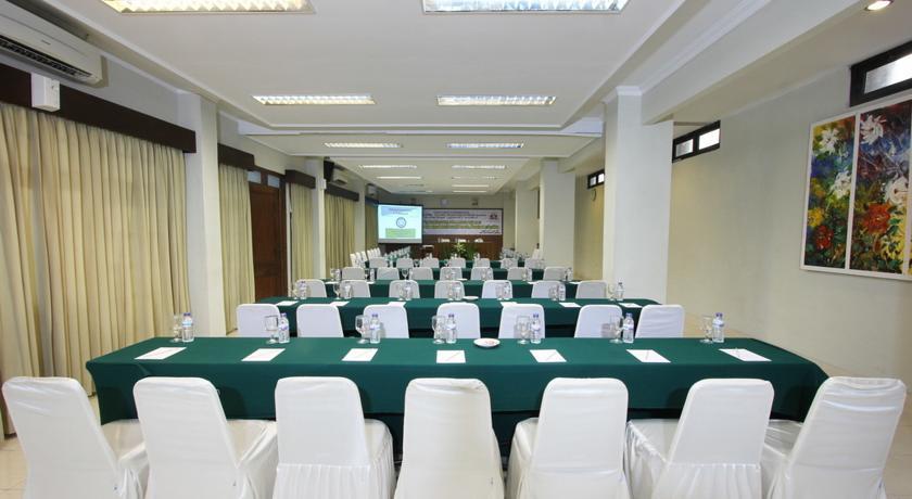 Cakra Kembang Hotel Kejayan Dış mekan fotoğraf
